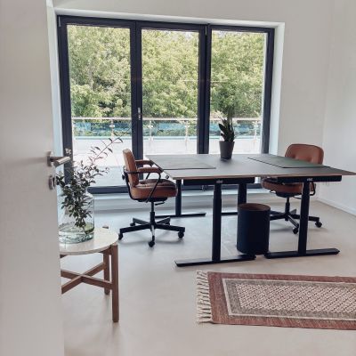 Inspirierender Arbeitsraum im Coworking Space - Entdecke die Vorteile gemeinschaftlicher Arbeitsumgebungen.