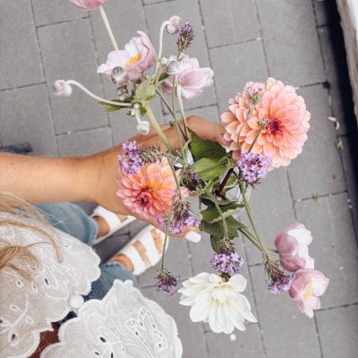 Inspirierender Arbeitsraum im Coworking Space - Entdecke die Vorteile gemeinschaftlicher Arbeitsumgebungen.